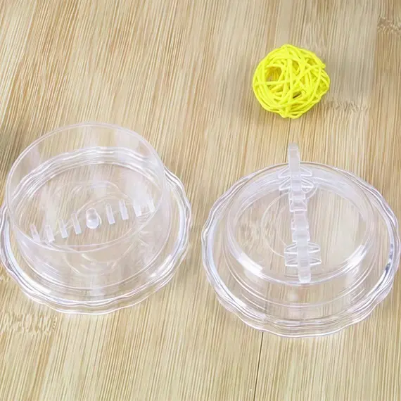 Kitchen Multifunctional Garlic Manual Garlic Press Simple, Convenient and Easy To Carry Manual Garlic Press Roll Crusher Chopper