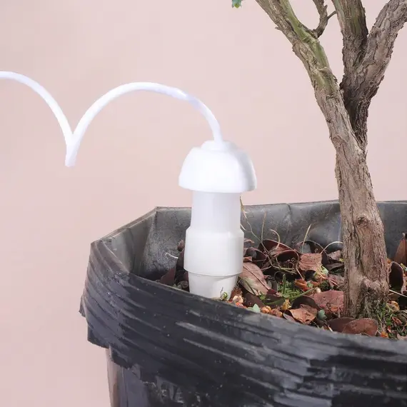 2/4pcs Flower Potted Automatic Watering Irrigation Device Drip Plant Waterer Gardening Tool Ceramic Drip Irrigation Device