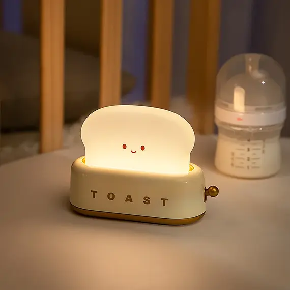 Rechargeable Cute Toaster Night Light - Toast Shape Bedside Lamp with Smile Face,Dimmable Desk Decor,Bedroom,Living Room,Gift