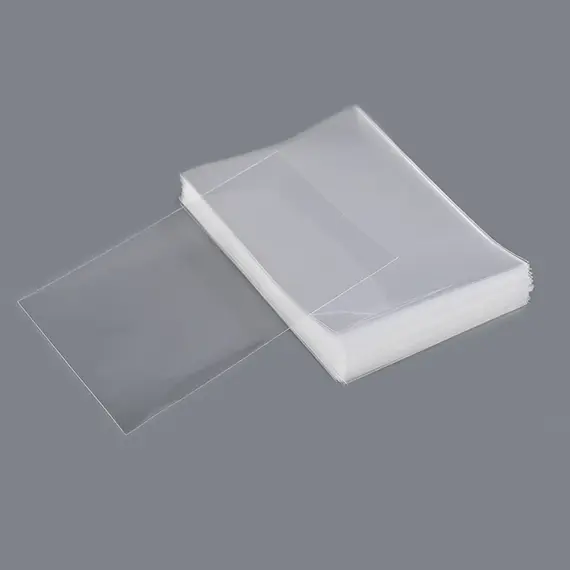 100pcs 65*90mm/61*88mm Card Sleeves Card Protectors Perfect Size for Football Card, Sport Card, MTG Card Collection Card Storage