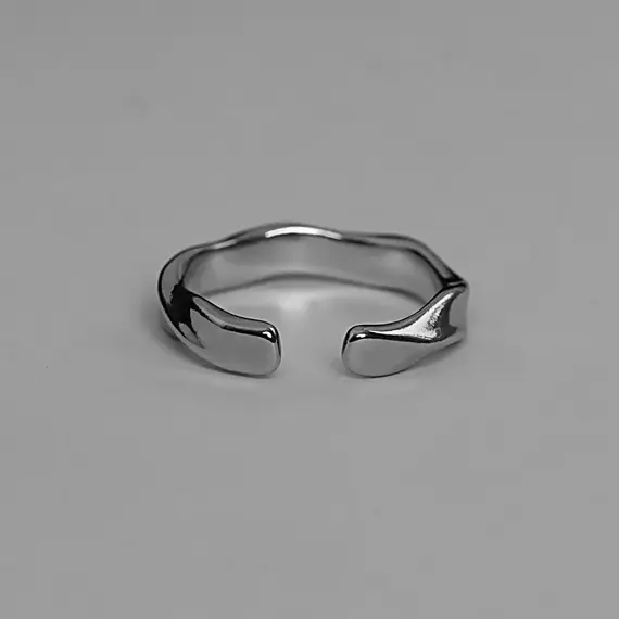 Mobius Wave Ring Silver Color Alloy Open Ring For Women Simple Retro Men Jewelry Trend Accessories
