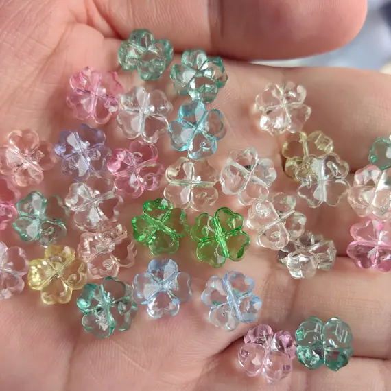 32Pcs， Clover, Transparent, Flowers, Flat, Jewelry Accessories, DIY, Pendant, Jewelry Making Supplies