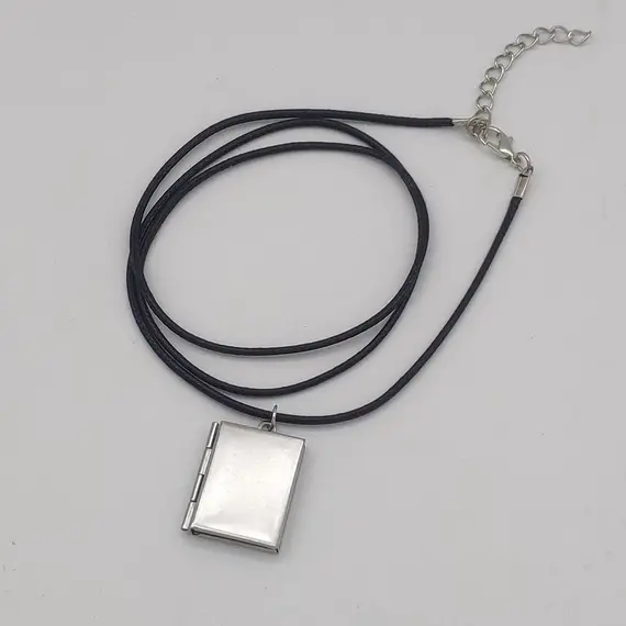 Anime Aoi Todo Same Style Necklace Openable Photo Frame Pendant Sweater Chain Cosplay Accessories Men'S Necklace Jewelry Gift
