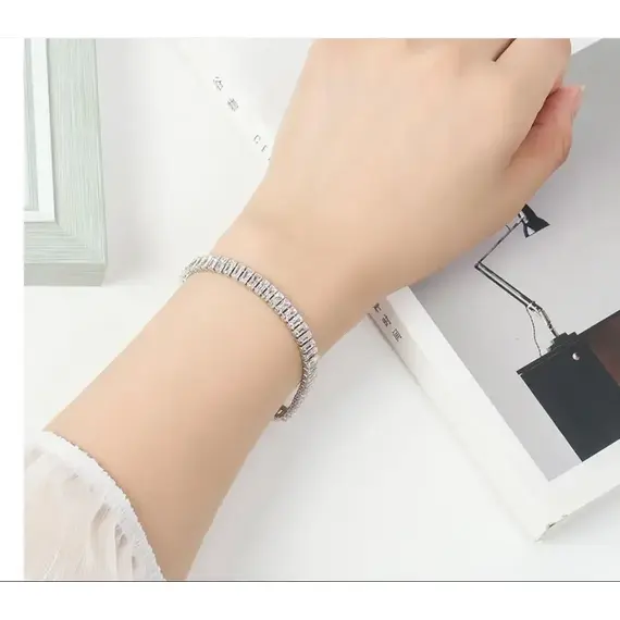 Noble 925 Sterling Silver Bracelet Elegant Zircon Crystal Fine Jewelry For Women Girl Engagement Wedding Glamour 18CM