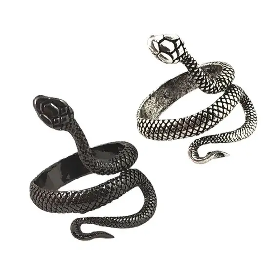 3pcs Ring Set For Both Men And Women Hip Hop Style Personalized Exaggerated Snake Retro Electrophoresis Gun Black Ring