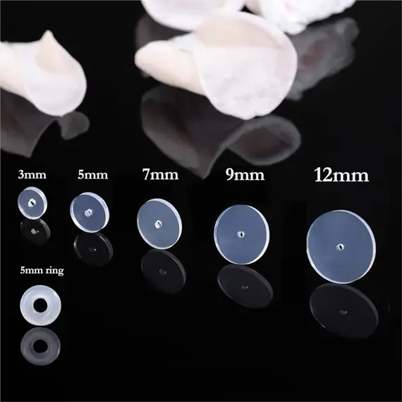 50pcs Clear Piercing Disc Pad Stabilizer Silicone Earrings Back Stopper Earlobe Support Patches for Piercing Bump Hypoallergenic