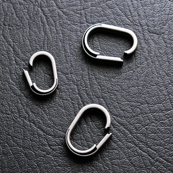 Creative Mini Car Key Chain Connection Buckle Super Light Titanium Quick Detachable Keychain Connecting Ring EDC Accessories