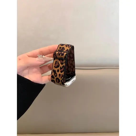 1 Pack Leopard Print Elastic Loop Band Compatible With Apple Watch Band 38mm 40mm 41mm 42mm 44mm 45mm 49mm, Replacement Bracelet