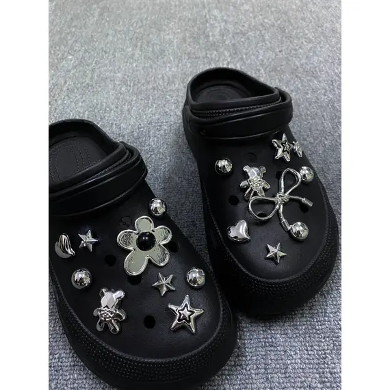 18pcs Detachable Diamond-Encrusted Electroplated Bear Shoe Accessories, Suitable For Clogs, Beach Shoes And Sandals