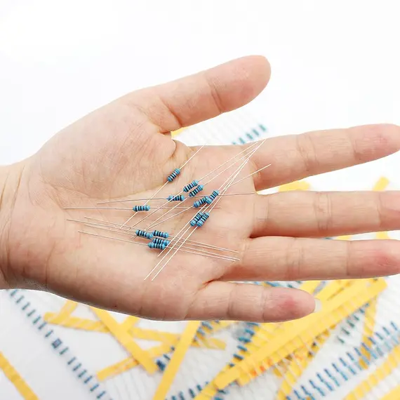 300/600PCS 1/4W Metal Film Resistor Kit Resistance 1% 30 values 10 Ohm ~1M 0.25w Resistors Set