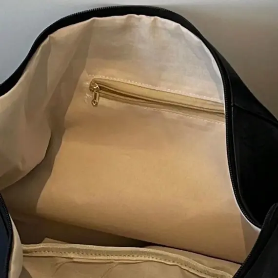 Stylish Dumpling Shaped PU Crossbody Bag for Men, Suitable for Casual Outings and Large Capacity Needs